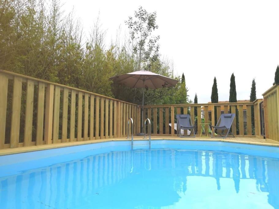 Maison Avec Piscine Dans Village Provencal. Courthezon Exterior photo