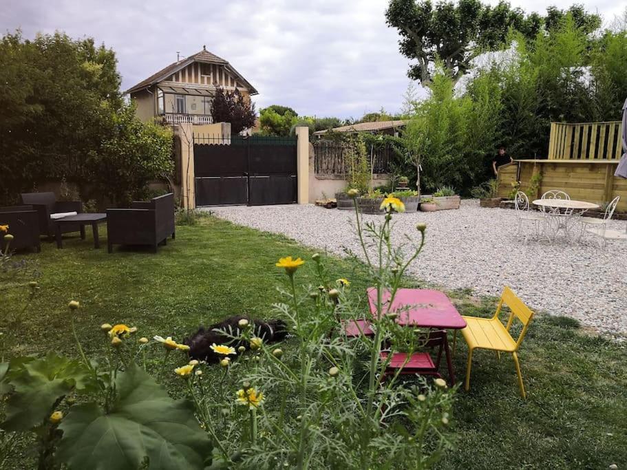 Maison Avec Piscine Dans Village Provencal. Courthezon Exterior photo